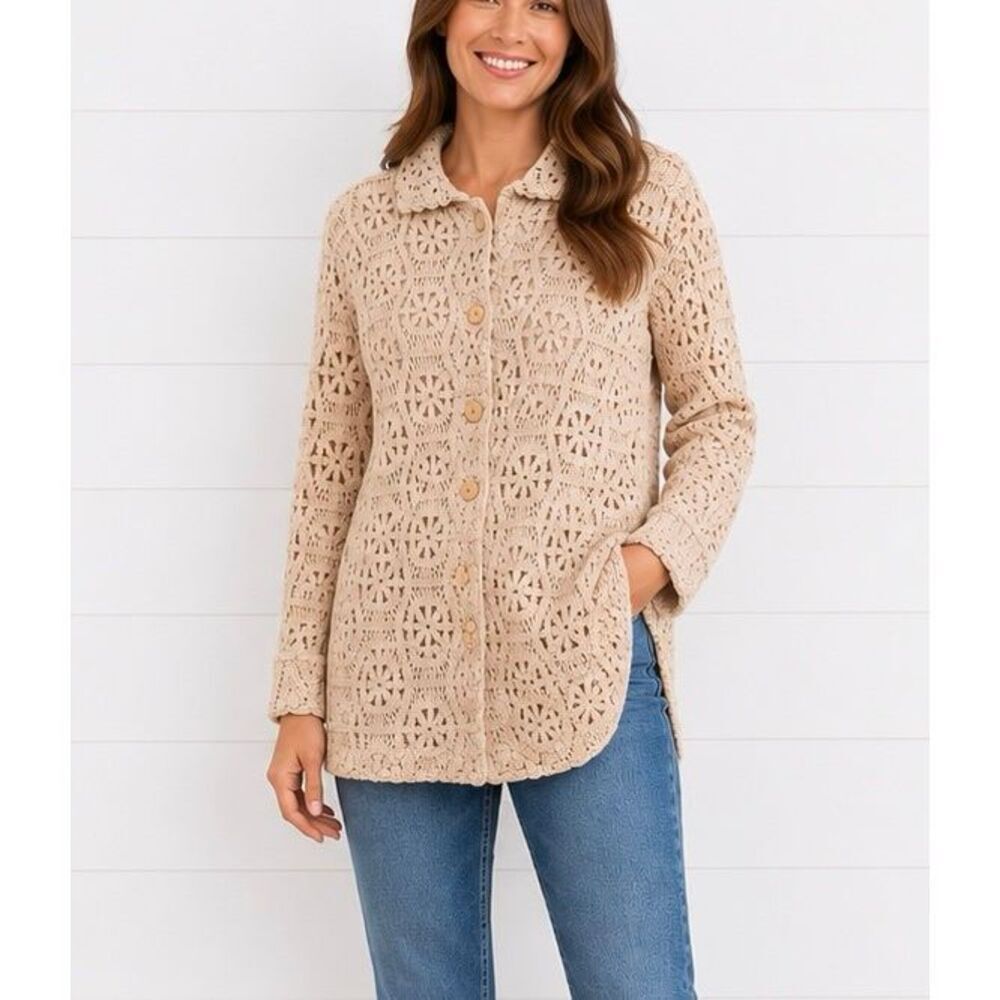 Illa Illa crochet lace wooden button longline shacket blazer M